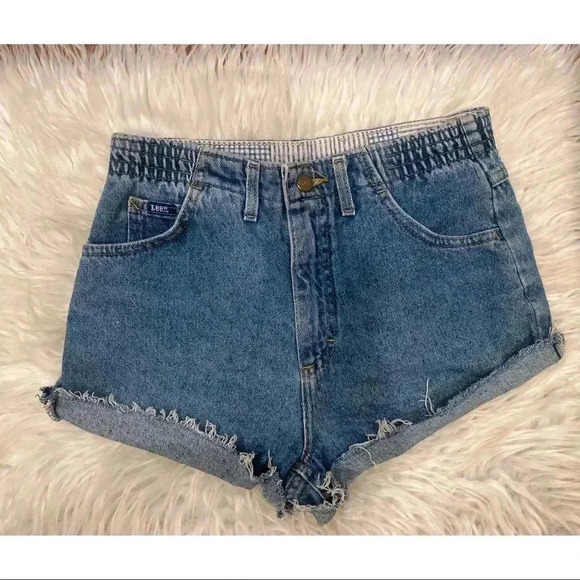 Vintage Lee High Waisted Mom Shorts - Picture 3 of 5